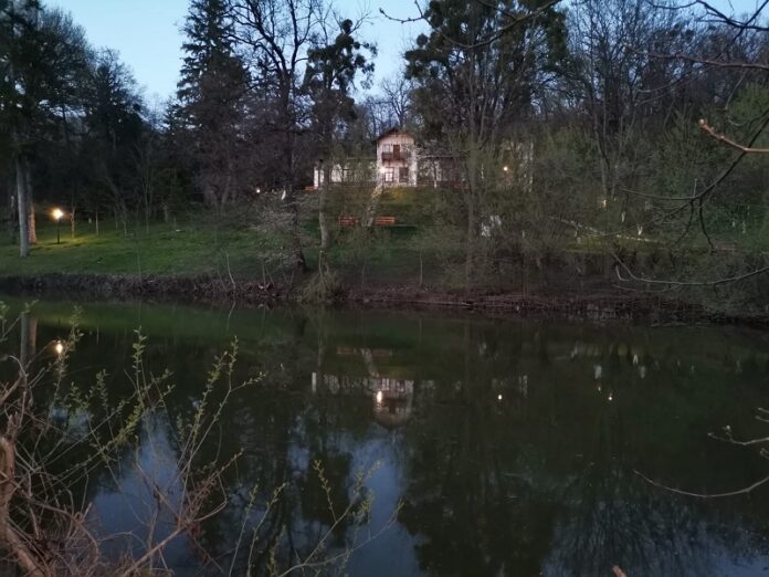 parc costisa 1