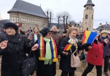 Invitație la Hora Unirii, pe platoul Curții Domnești