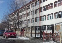 Două unități de învățământ din Târgu Neamț încep anul școlar online