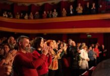 Cortina se ridică — 6 reprezentații, 3 orașe, deschiderea Festivalului de Teatru Piatra Neamț
