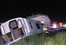 Accident cu opt victime pe E 85, după ce un tânăr a adormit la volan
