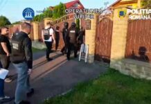 Percheziții la Roman într-un dosar de proxenetism și evaziune fiscală
