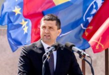 Deputații USR au votat pentru ca România să nu piardă bani din PNRR și pentru înzestrarea Armatei Române