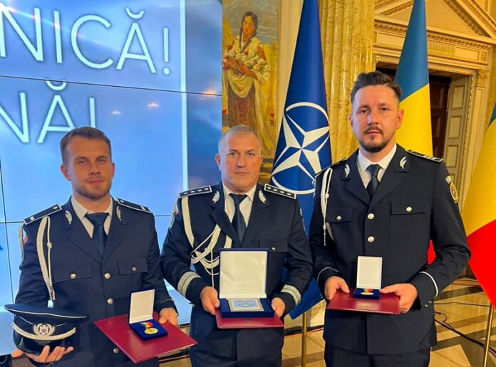 embleme politisti