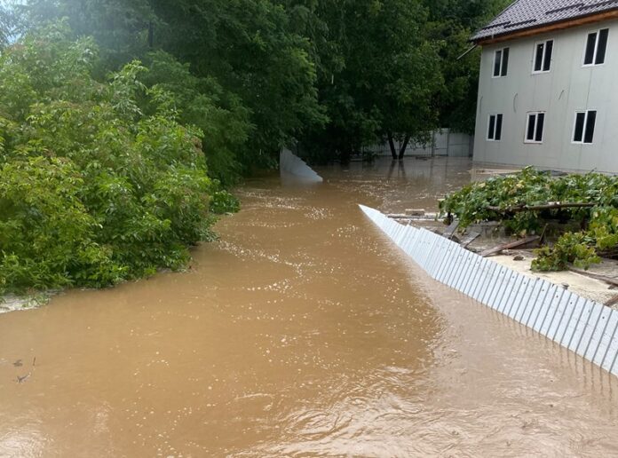 inundatii dragomiresti