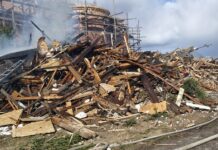Incendiu la ruinele bisericii din Cimitirul Pietricica