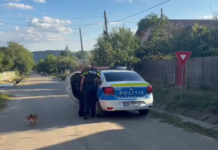 Furt la grădinița din Oniceni: hoțul a plecat cu parfum, plastilină și un joc