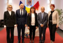 Vizita Ambasadorului Indiei în România, în județul Neamț. Dialog pentru dezvoltarea relațiilor economice și atragerea de investiții