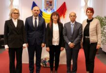 Vizita Ambasadorului Indiei în România, în județul Neamț. Dialog pentru dezvoltarea relațiilor economice și atragerea de investiții