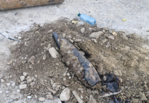 Bombă de aruncător găsită pe strada Dragoș Vodă din Piatra-Neamț