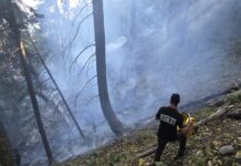 O nouă intervenție pentru lichidarea incendiului din masivul Ceahlău