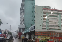 Intervenție la Roman: o femeie a amenințat că aruncă în aer un apartament de la etajul 7